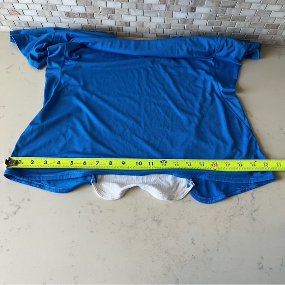 The North Face Women’s Striped Blue Performance Tee Size L - Picture 13 of 13